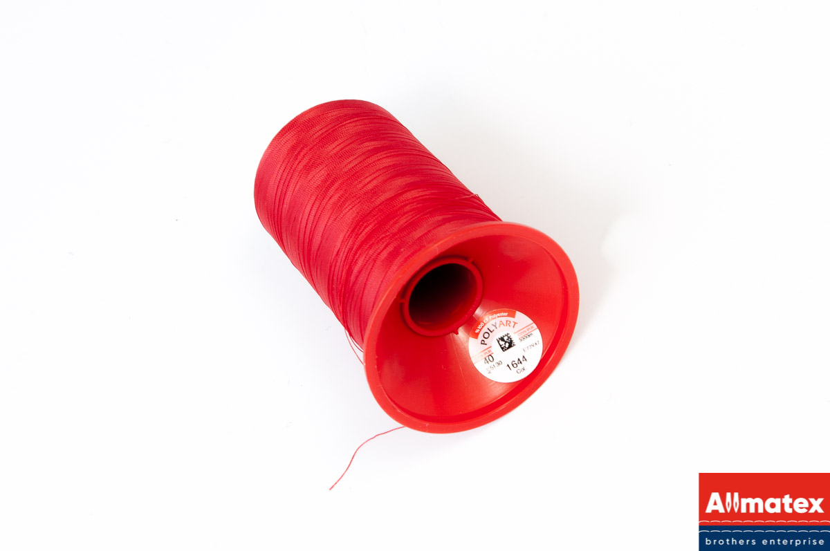 Нить Polyart №40 (75Л) красная 1644