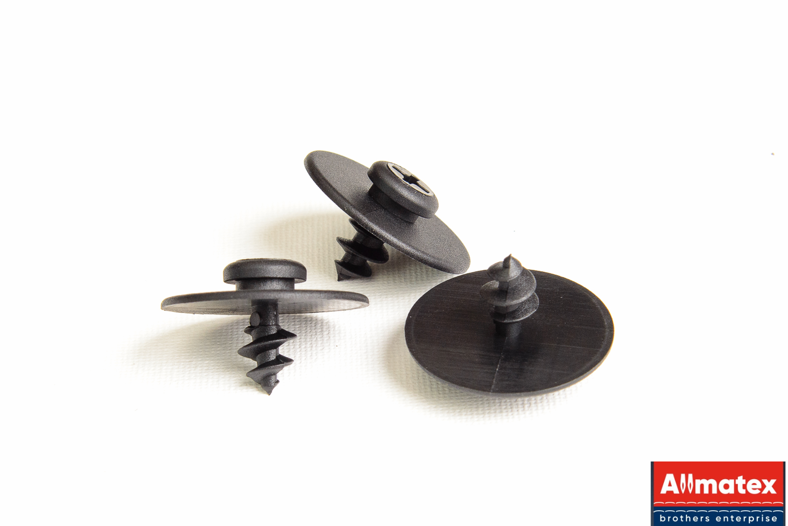 Вкрутка в пол круглая RN SCREW