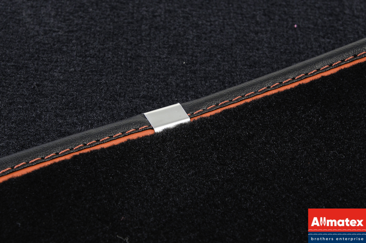 Клипса для окантовочной ленты хром