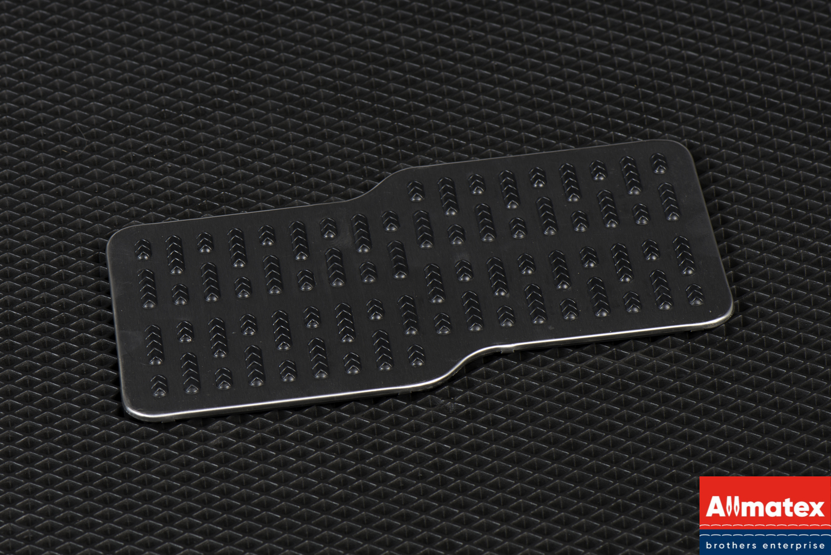 Подпятник металлический шлифованный XNX-1