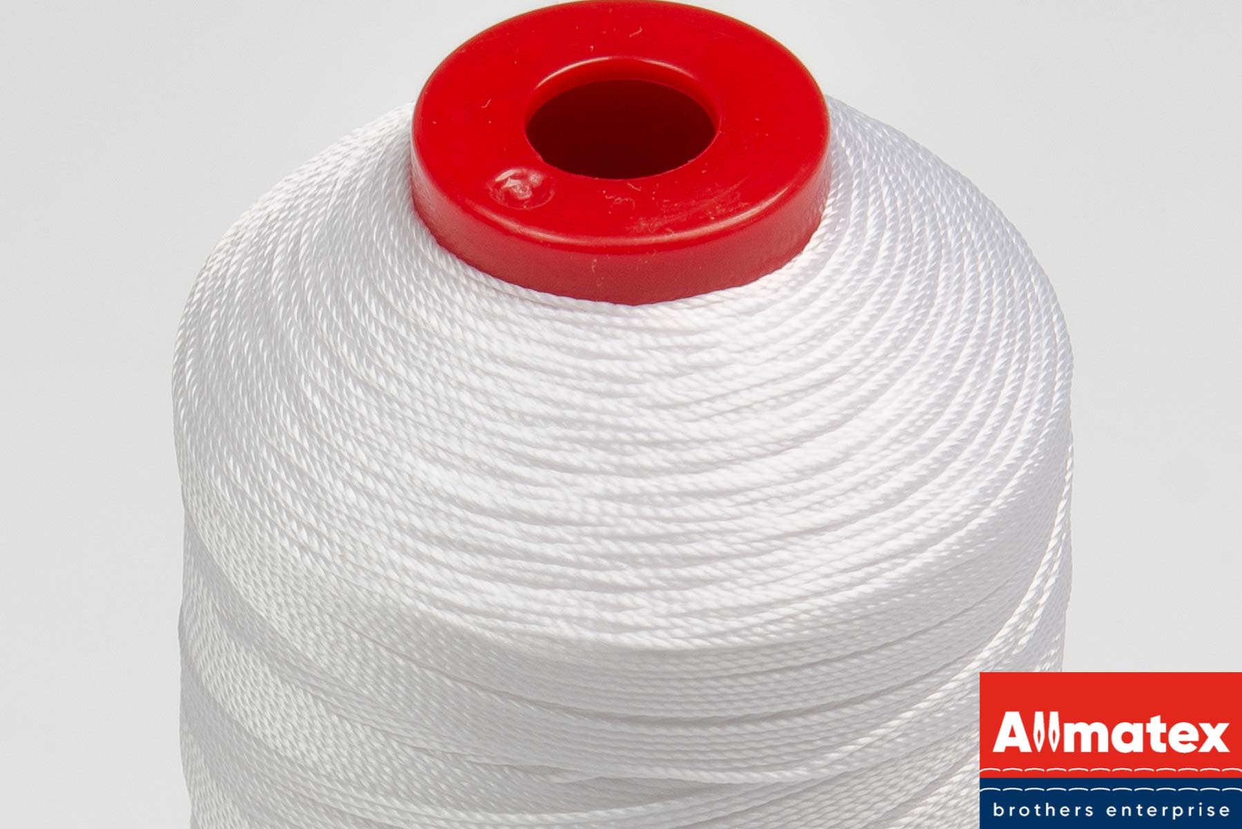 Нить Polyart №10 (290Л) белая 3201