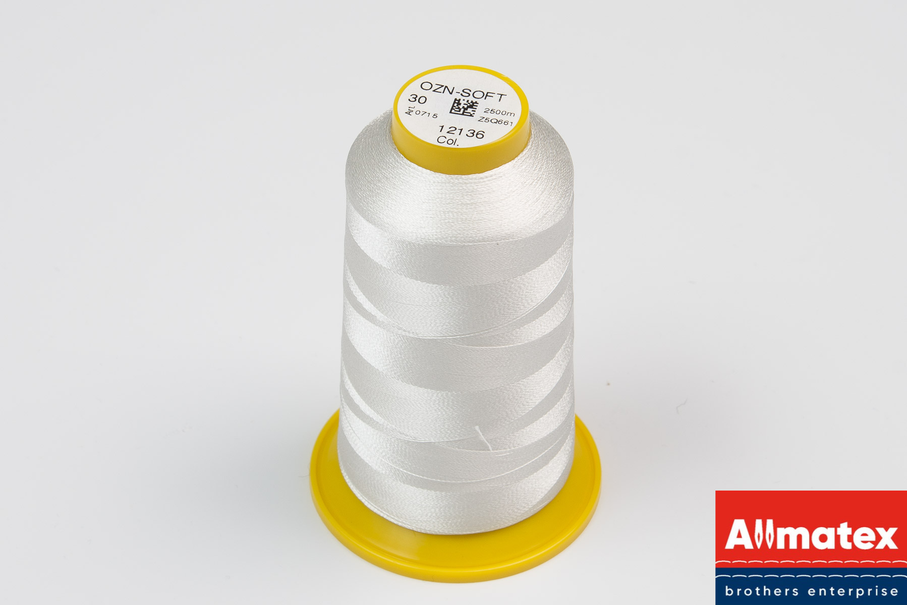 Нить Polyart №30 (80Л) белая