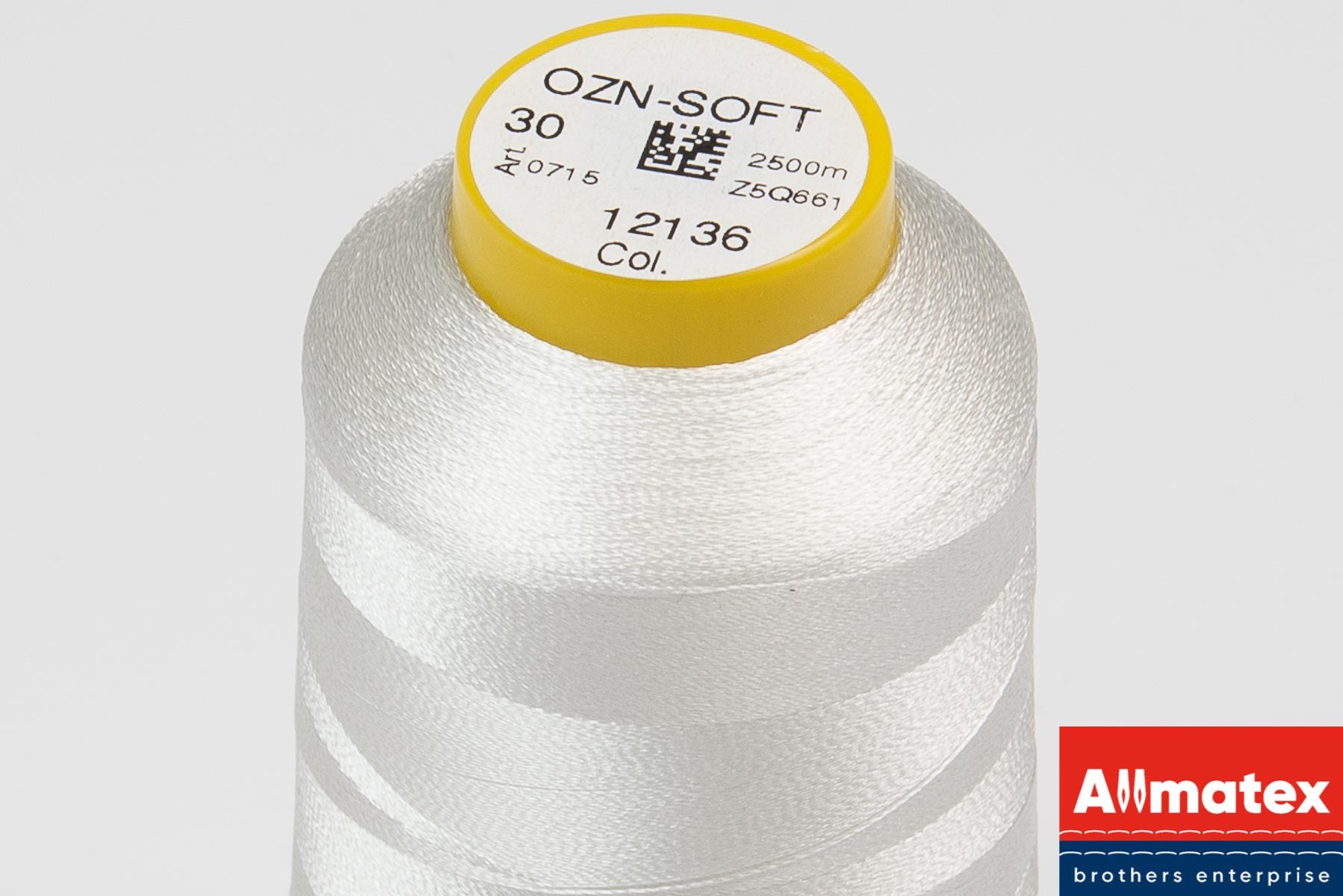 Нить Polyart №30 (80Л) белая