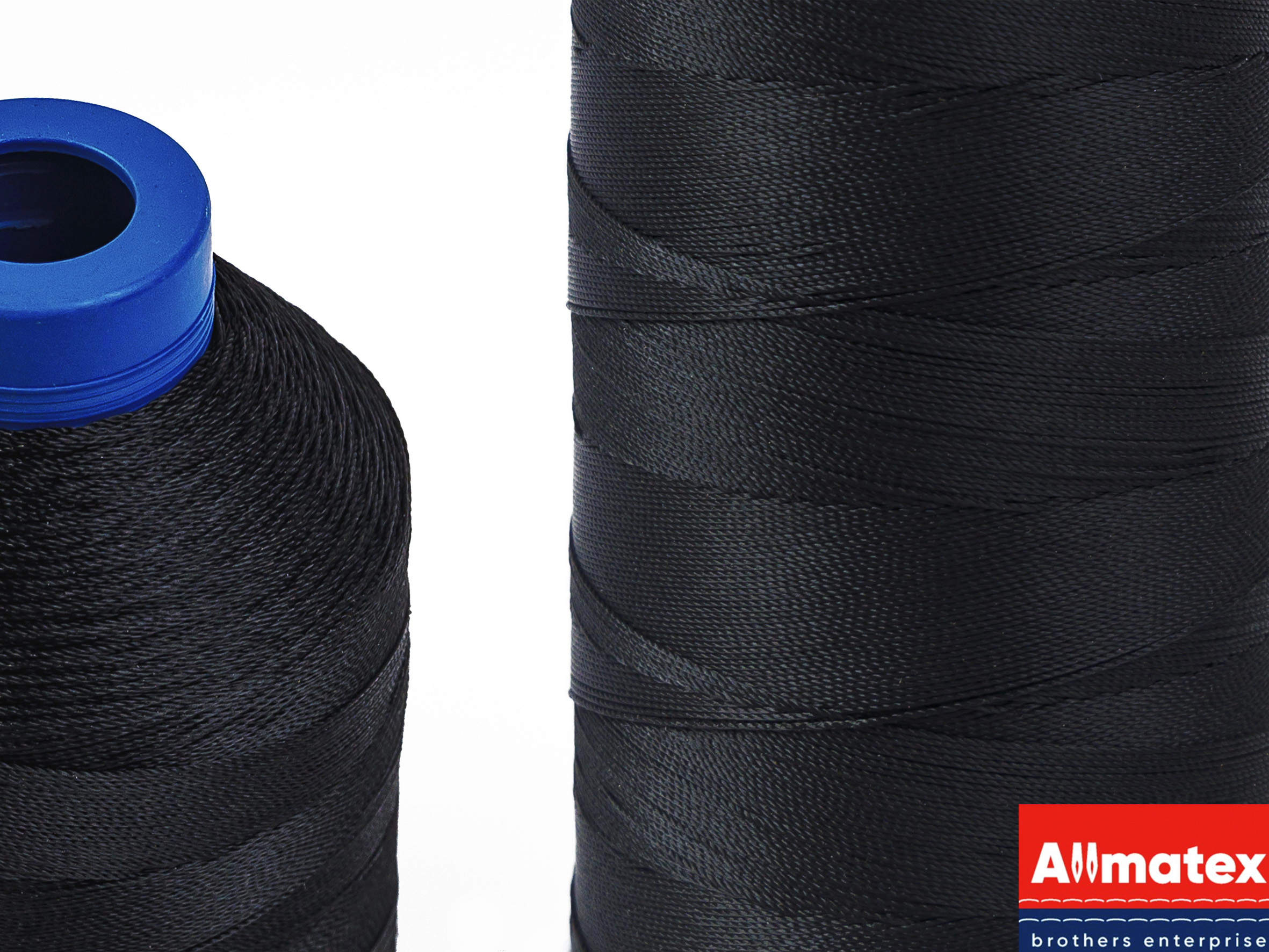 Нить №20 (130Л) черная 