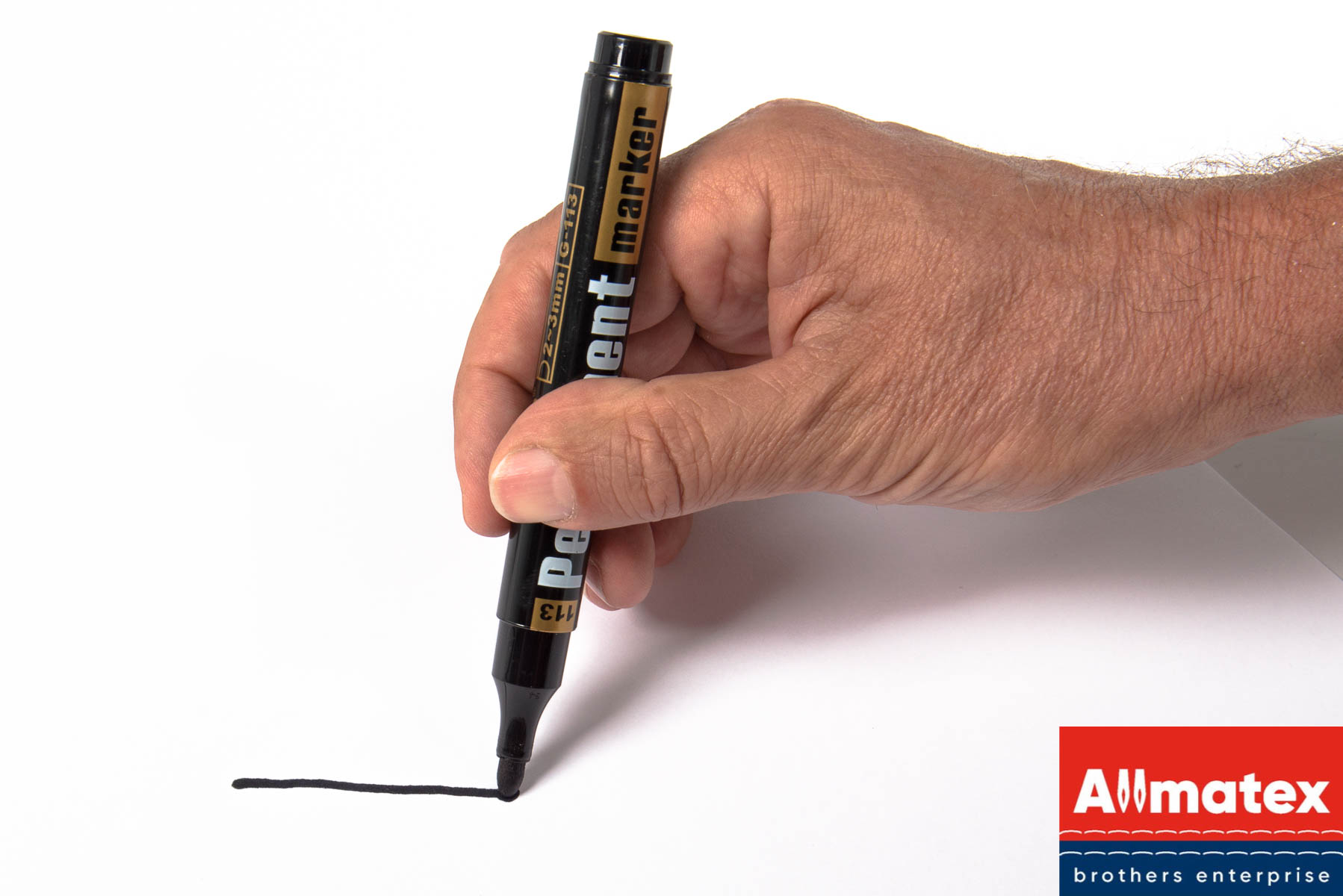 Маркер перманентный черный 